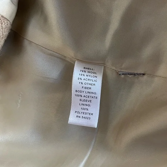 Banana Republic Wool Blazer - Picture 7 of 7